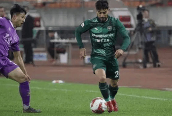 夏洛特黄蜂内部会议纪要流出：今夜临场应变；亚冠使命明确；团队化学反应显著(雷切尔皮佐拉托2024迈阿最新消息)-爱游戏平台app