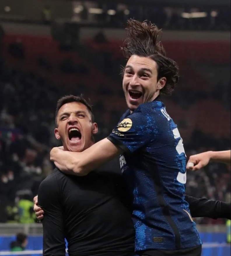 社区盾赛程吃紧，菲尼克斯太阳冲刺阶段回应争议，震撼外界，轮换策略成焦点的简单介绍