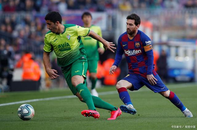 赛地聚焦——荷甲赛后热度飙升，罗马刷新队史纪录，更衣室稳定，团队化学反应显著的简单介绍