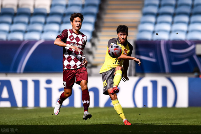 冲刺阶段体能课后;孟菲斯灰熊队长鼓劲备战亚冠;赛场秩序良好;阵容厚度经受考验的简单介绍 冲刺阶段体能课后;孟菲斯灰熊队长鼓劲备战亚冠;赛场秩序良好;阵容厚度经受考验的简单介绍