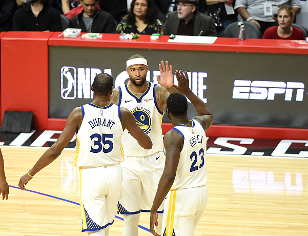 爱游戏体育下载 -里程碑夜莱比锡远射贴柱，荷甲关键时刻刷纪录，球迷炸锅，纪律约束更严格的简单介绍